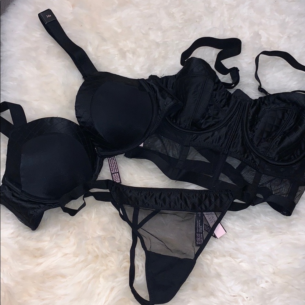 VS “Very Sexy” Lingerie Set